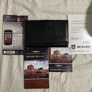 2012 DODGE RAM TRUCKS 1500/2500/3500 GAS/DIESEL OWNER'S MANUAL US KIT COMPLE SET